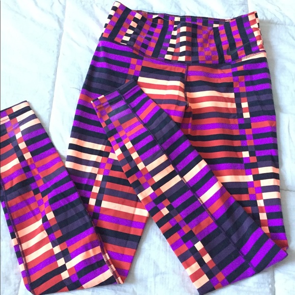 Nike Leggings - Picture 2 of 4